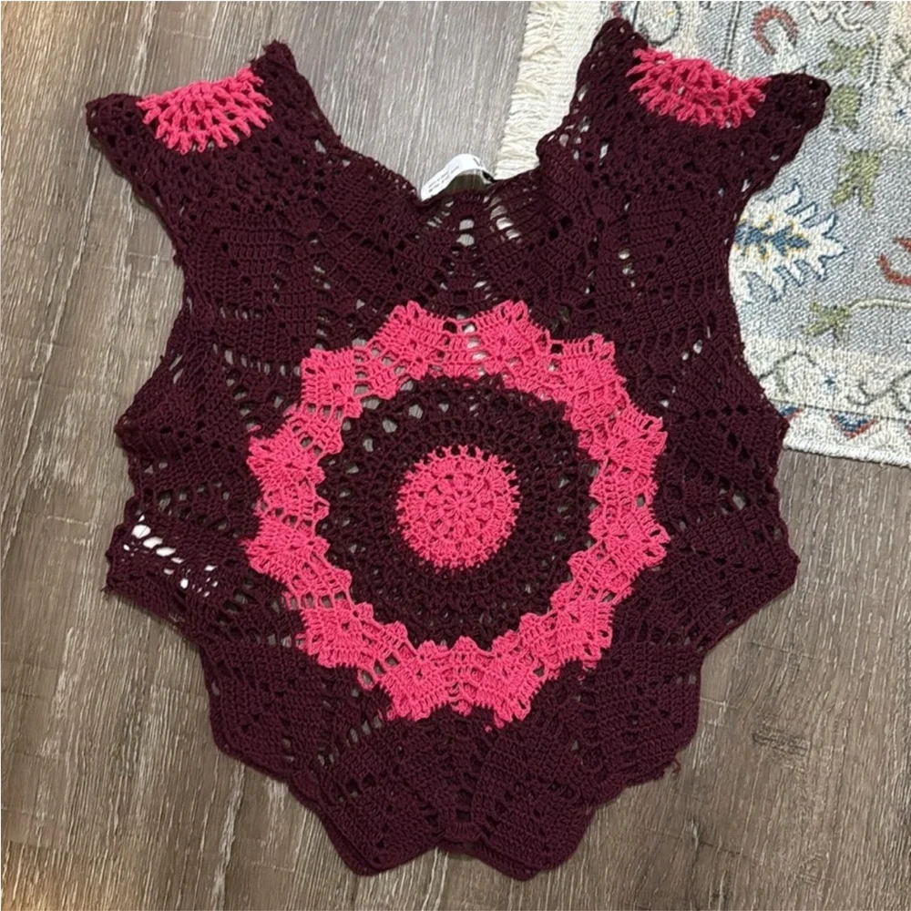Zara Crochet Top - Picture 9 of 9